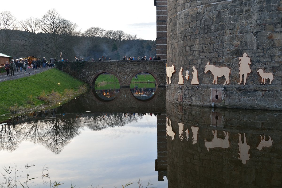 Weihnachtsmarkt auf Schloss Merode