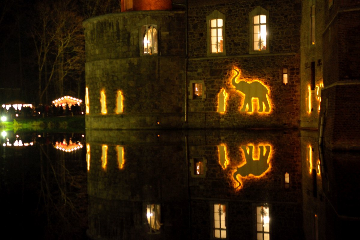 Weihnachtsmarkt auf Schloss Merode