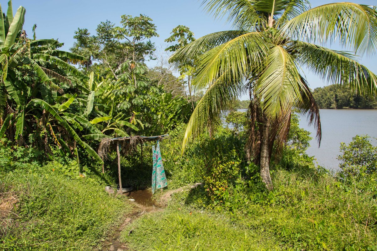 Die Dusche des Dorfes Ayawande