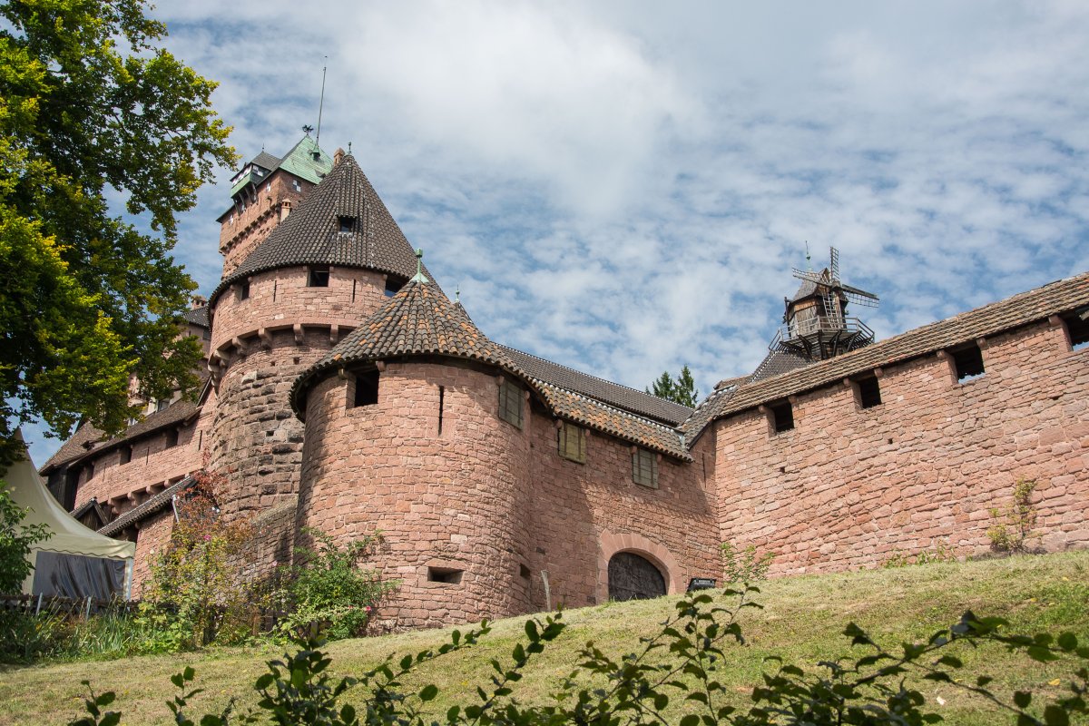 13 + 1 Dinge, die du nicht über das Elsass weißt - Hohkönigsburg - Segeln mit Yemanja