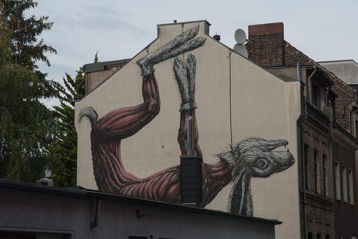 "Der Hase", eines der berühmtesten und umstrittensten Murals in Köln; Künslter ROA